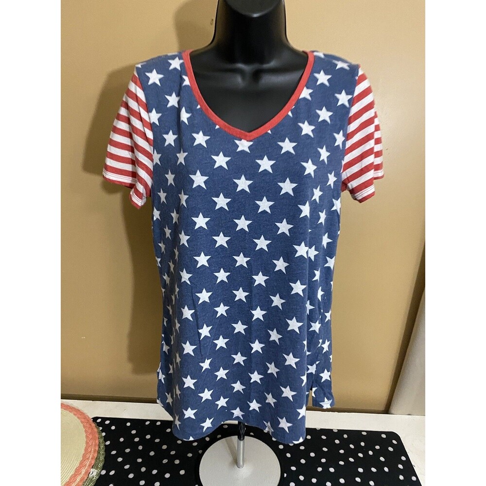 Eluminary Women’s All Over American Flag Print Top Size Small